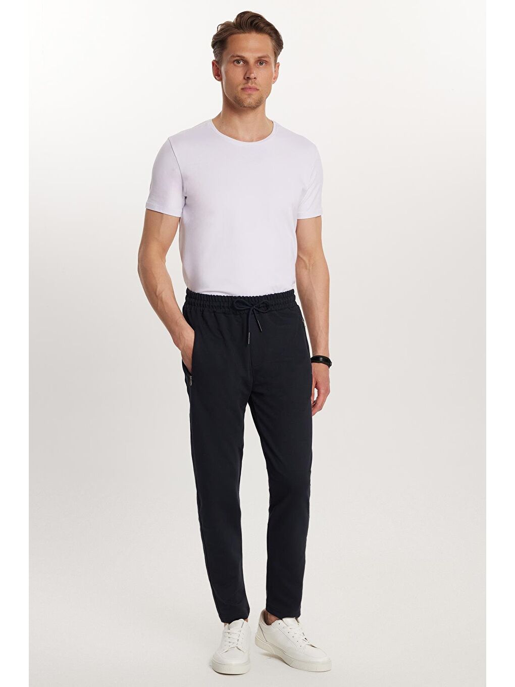 Unisex Standart Fit Pamuklu 2 İplik Fermuar Cepli Lastikli Bağlamalı Düz Paça Lacivert Eşofman Altı-3