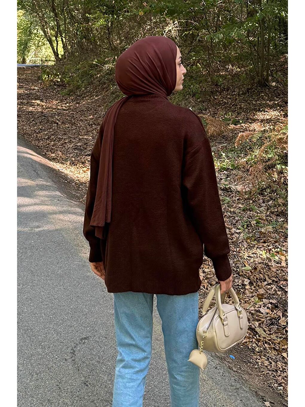 Kurdeleli Triko Kazak Acı Kahverengi-3