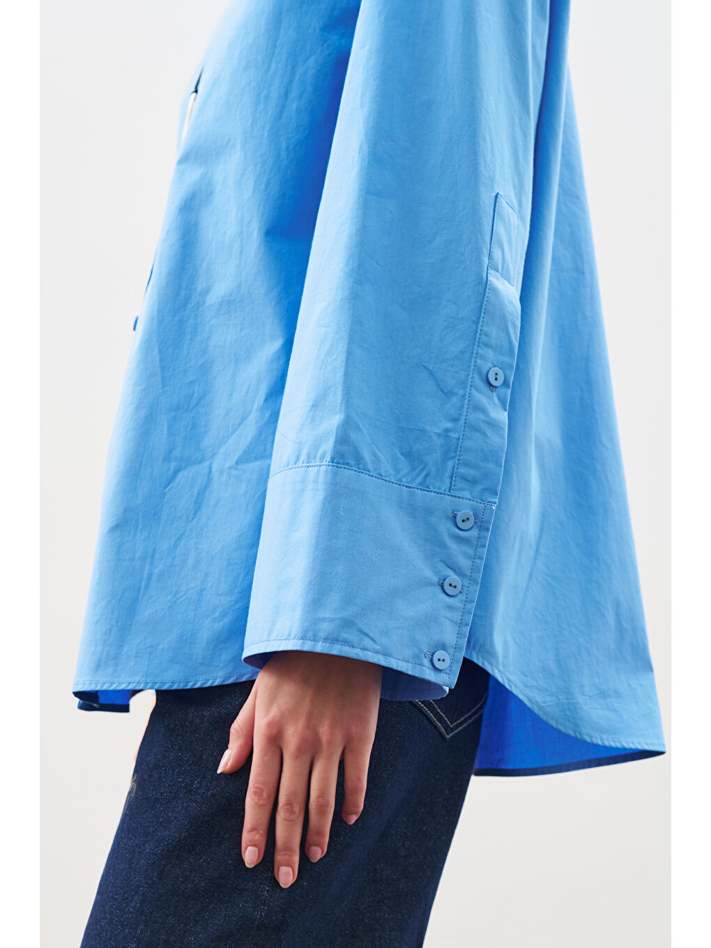 Geniş Manşetli Klasik Gömlek Mavi-4