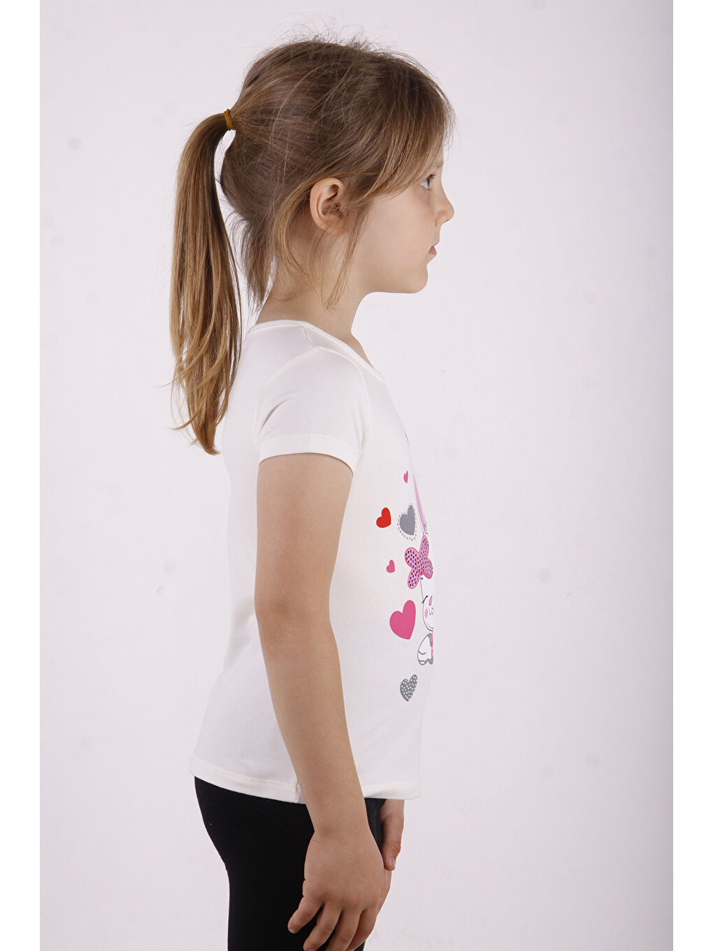 Ekru Kız Çocuk Kalpli Tavşan Baskılı Tişört-1