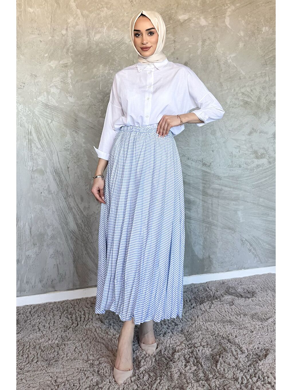Beyaz Kadın Bel Lastikli Kırışık Model Çizgi Desenli Taşlı Tesettür Etek-1