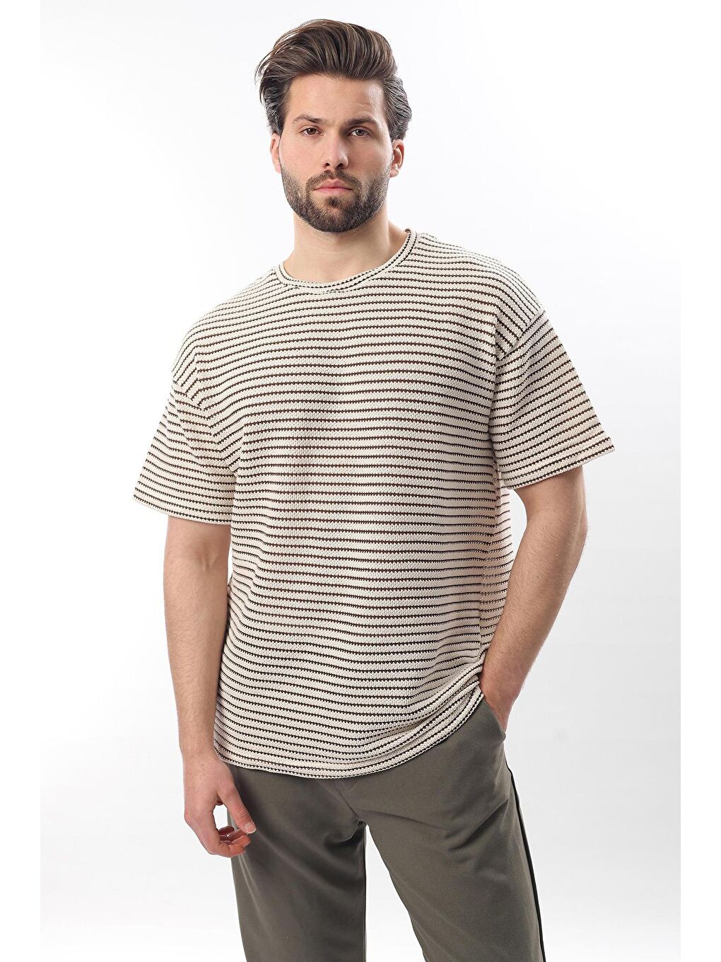 Kahverengi Bisiklet Yaka Pamuklu Çizgili Erkek Tişört E7121