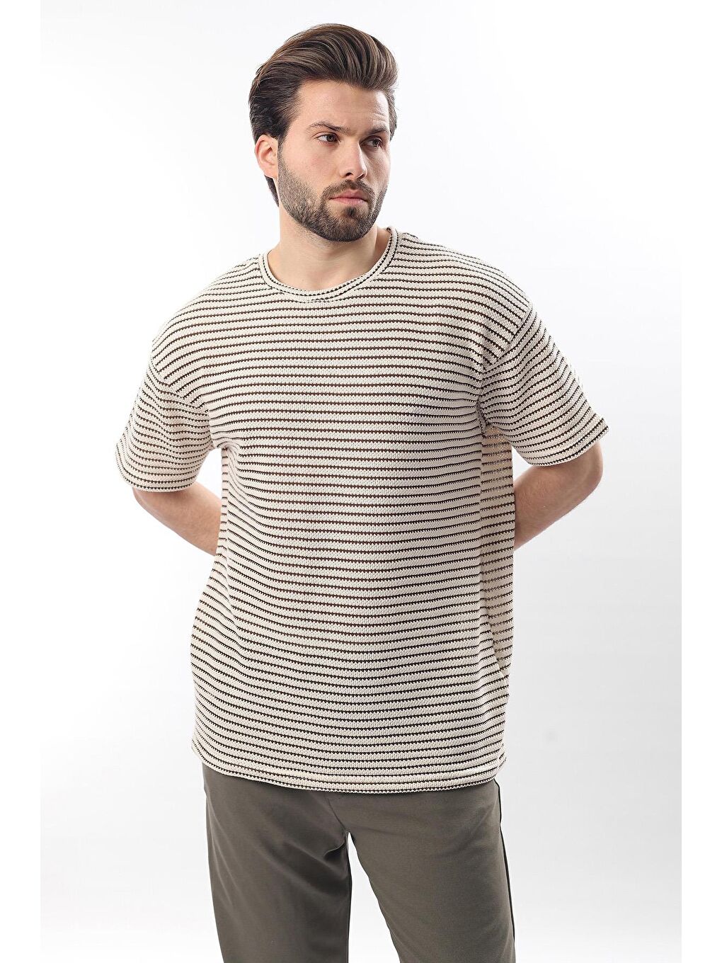 Kahverengi Bisiklet Yaka Pamuklu Çizgili Erkek Tişört E7121-1