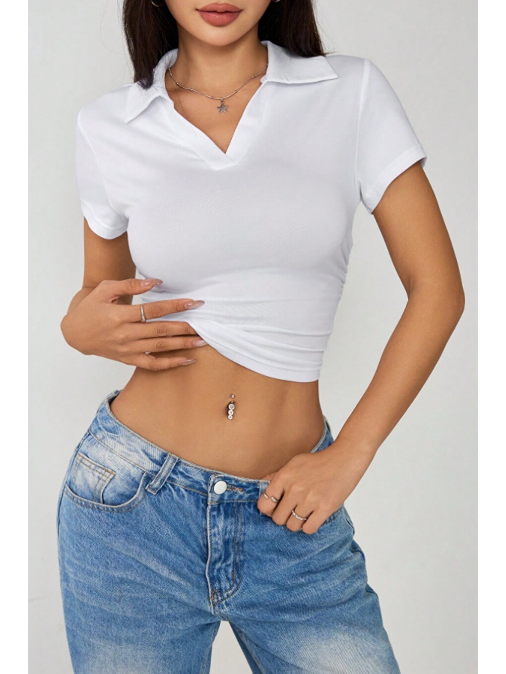 Beyaz Kadın Slim Polo Yaka Crop Esnek Kumaş Günlük Basic Tişört-1