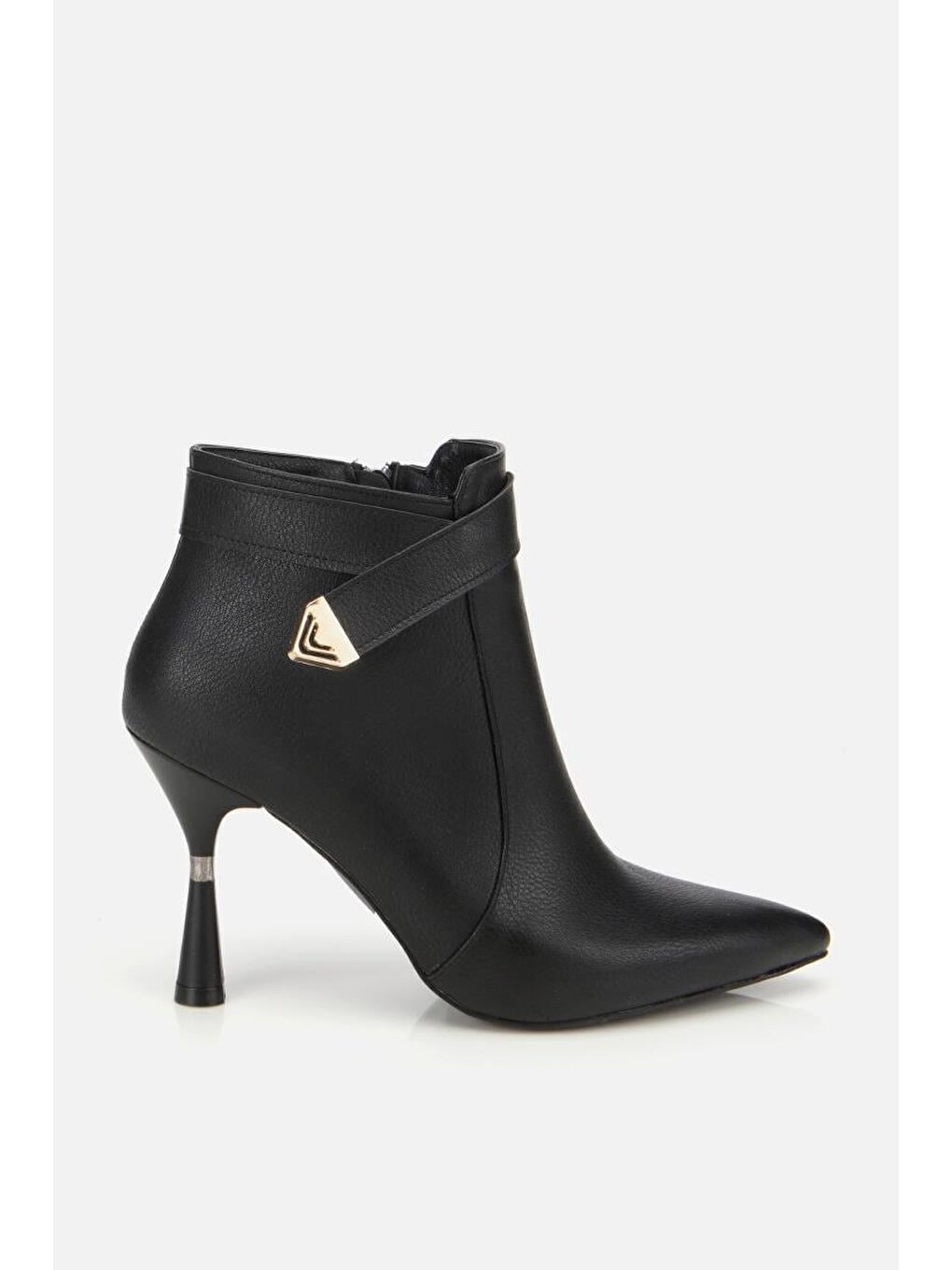 Kadın Siyah İnce Topuklu Bot