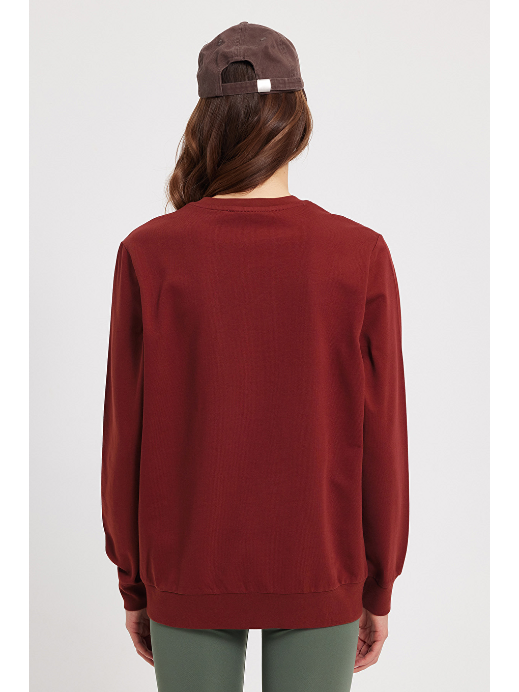 Kadın Oversize Geniş Kesim %100 Pamuk 2 İplik Bisiklet Yaka Bordo Sweatshirt-6