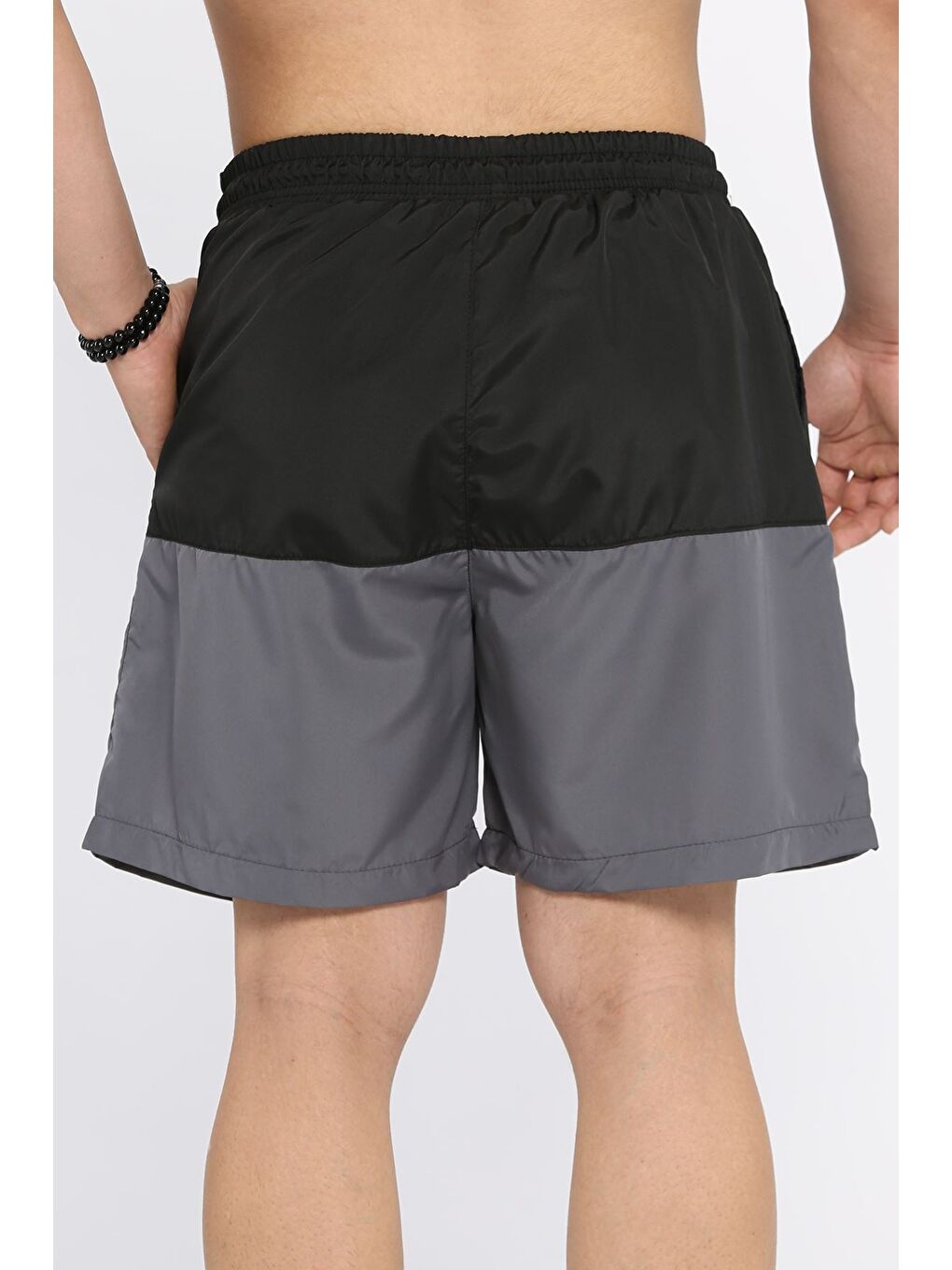 Siyah Renk Garnili Erkek Deniz Şortu-1