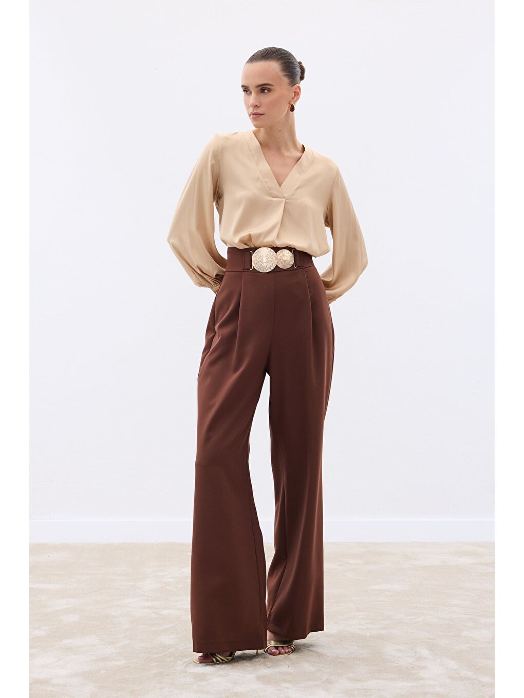 Kahverengi Aksesuarlı Pantolon - Kahve-1