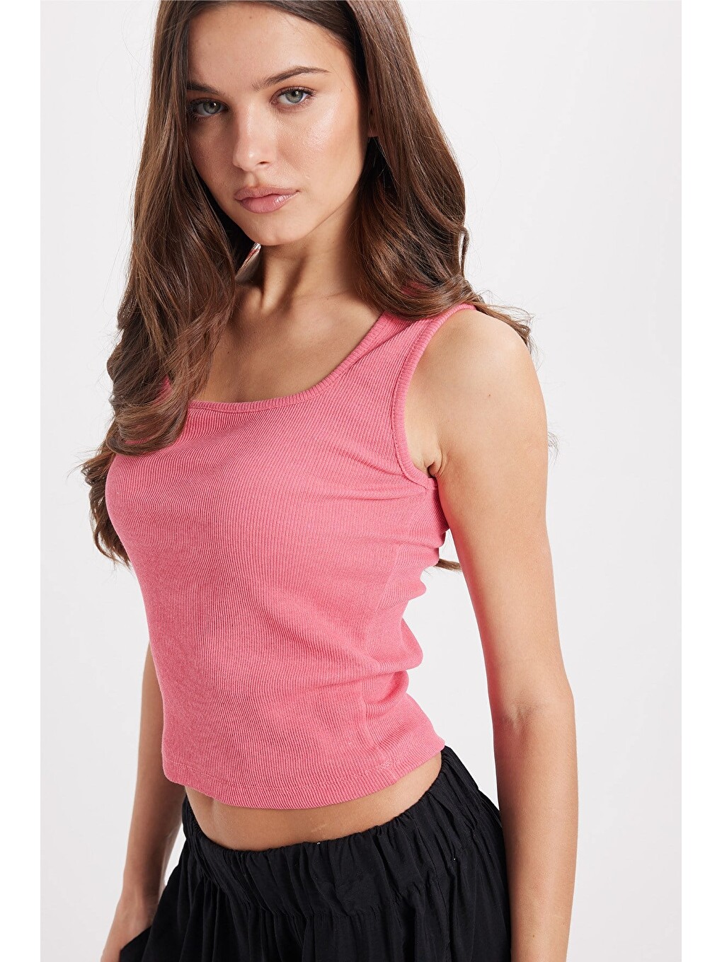 Kadın Slim Fit Dar Kesim Askılı Kare Yaka Pamuklu Pembe Crop Atlet-3
