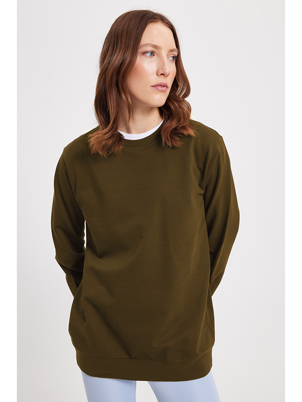 Kadın Oversize Geniş Kesim %100 Pamuk 2 İplik Bisiklet Yaka Haki Sweatshirt-6