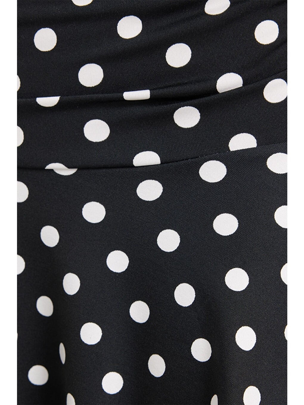 Kadın Slim Fit Dar Kesim Korse Detaylı Puantiyeli Likralı Dantelli Siyah Kısa Mini Etek-3