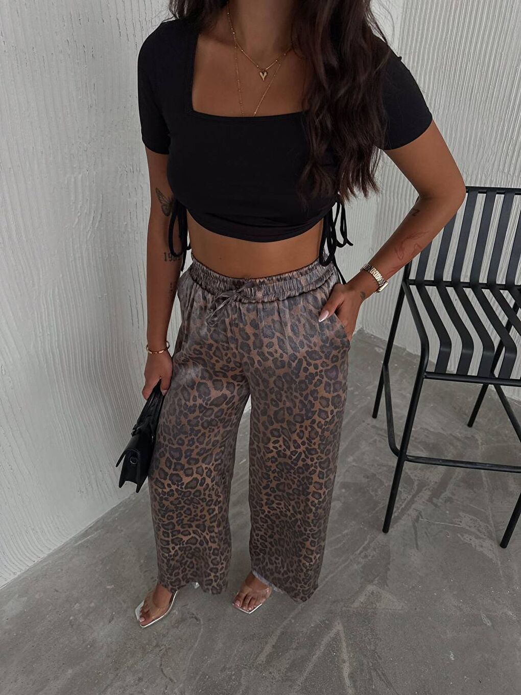 Kahverengi Kadın Leopar Desenli Beli Lastikli Bol Paça Pantalon-3