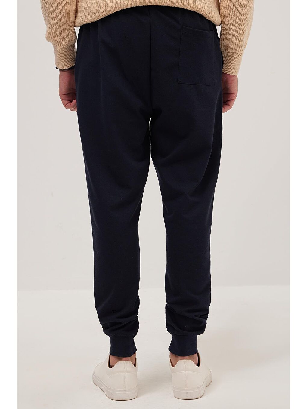 Erkek Regular Fit Klasik Kesim Beli Bağcıklı Jogger Cepli Lastikli Paça Lacivert Eşofman Altı-6