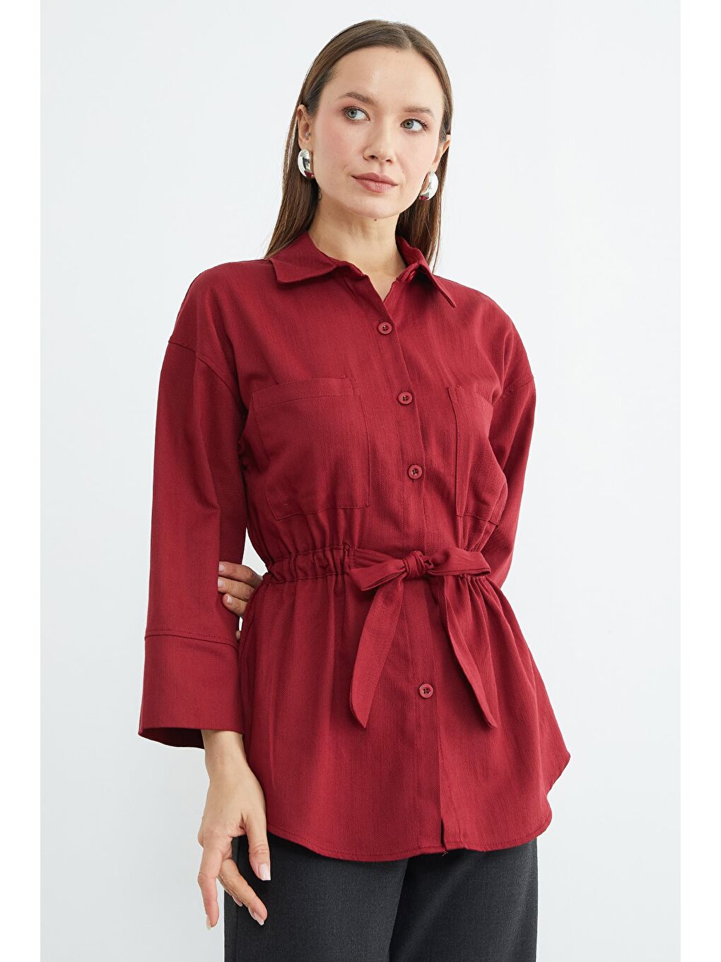 Bordo Beli Lastikli Düğmeli Gömlek-2