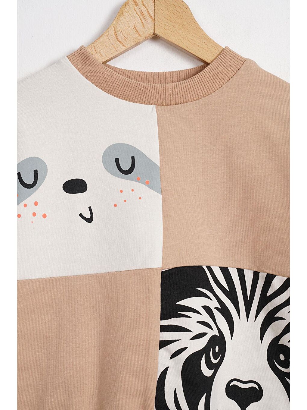 Bej Tembel Hayvan Figürlü Vizon Renk Erkek Çocuk Sweatshırt-2