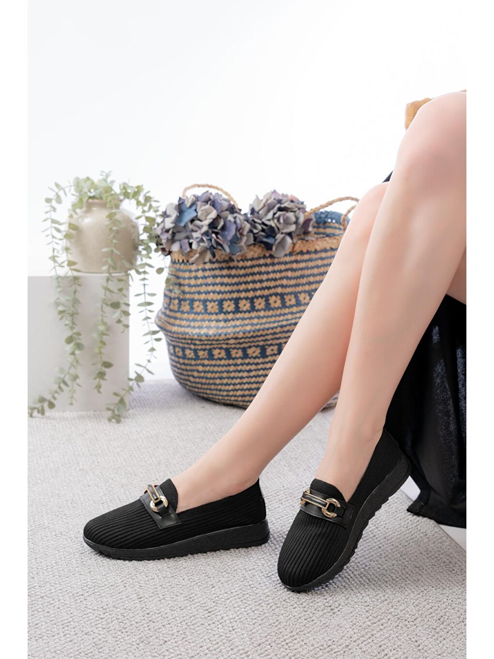 Siyah Libba Toka Detaylı Triko Kalın Taban Kadın Günlük Casual Ayakkabı-1