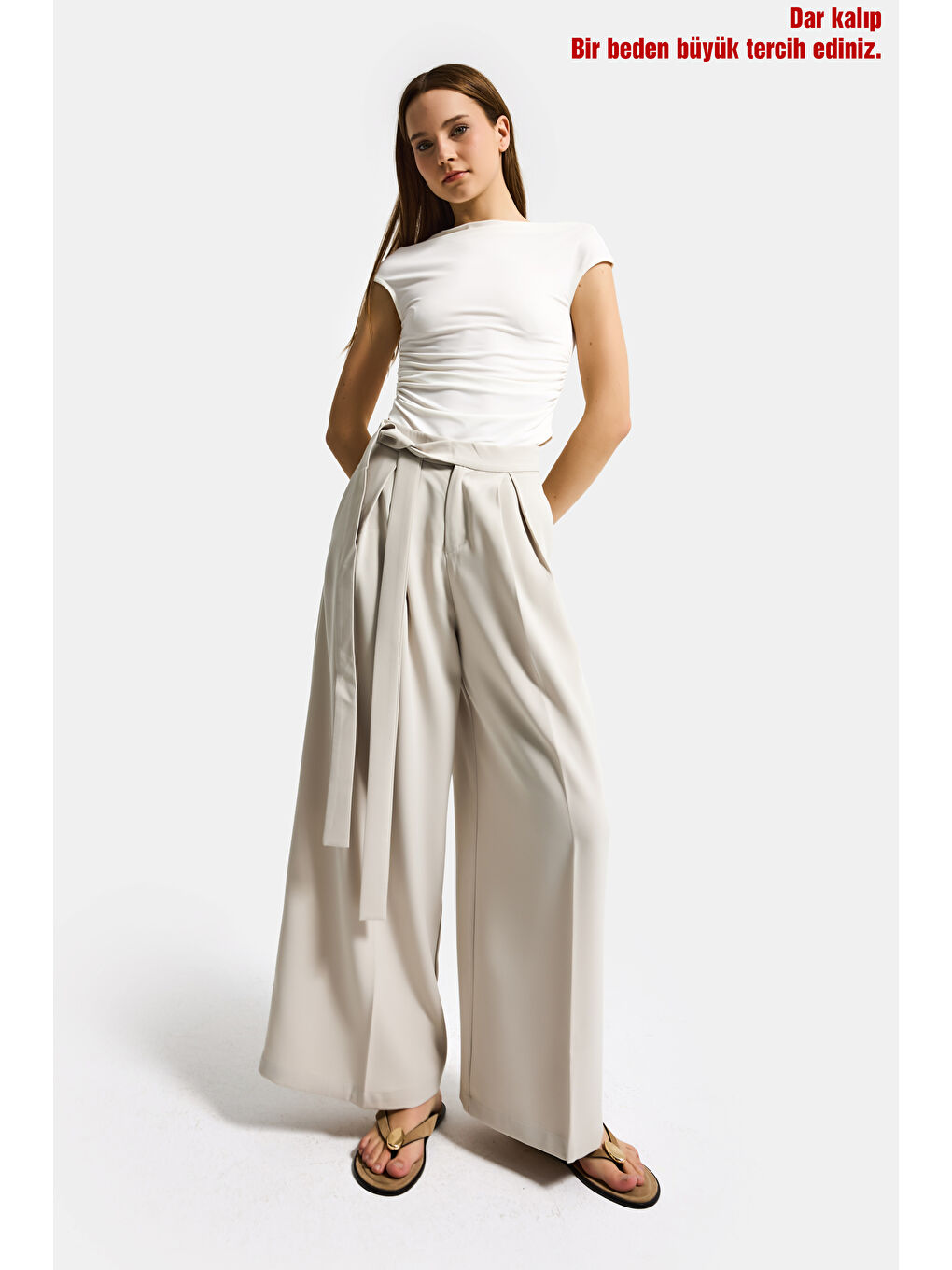 Kadın Ekru Bej w5 Palazzo Fit Özel Kumaş Kemer Detaylı Tasarım Pantolon-1