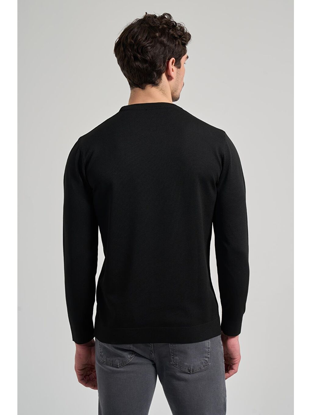 Siyah Uzun Kol Düz Örme Bisiklet Yaka Cepsiz Pamuklu Slim Fit Triko 1012245163-4