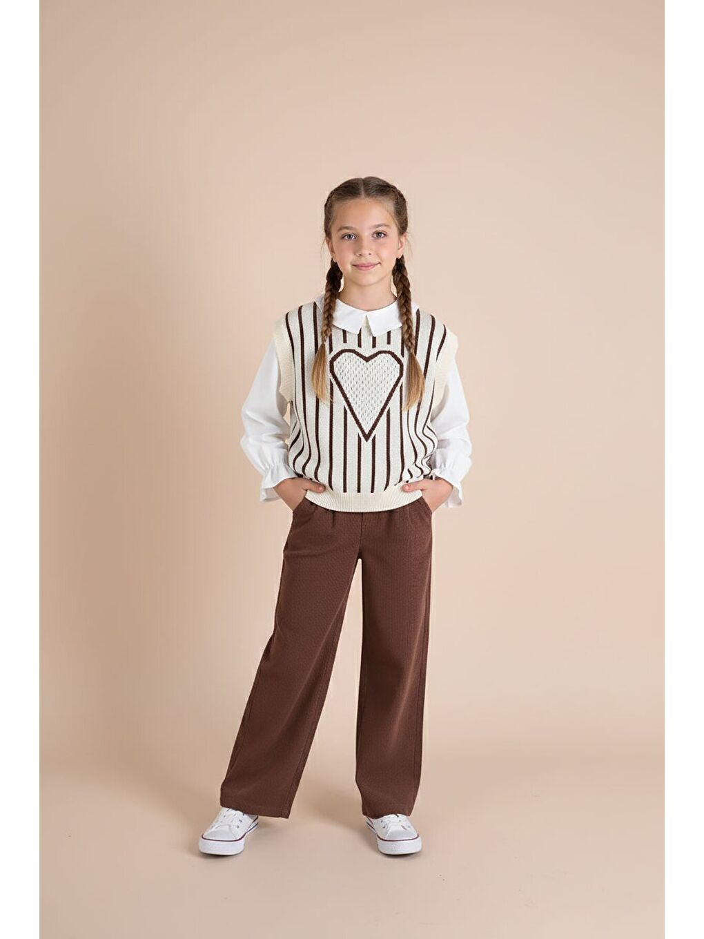 Kahverengi Kalp Desen Süveterli Gömlekli Kız Çocuk Pantolonlu 3lü Takım 23734-2