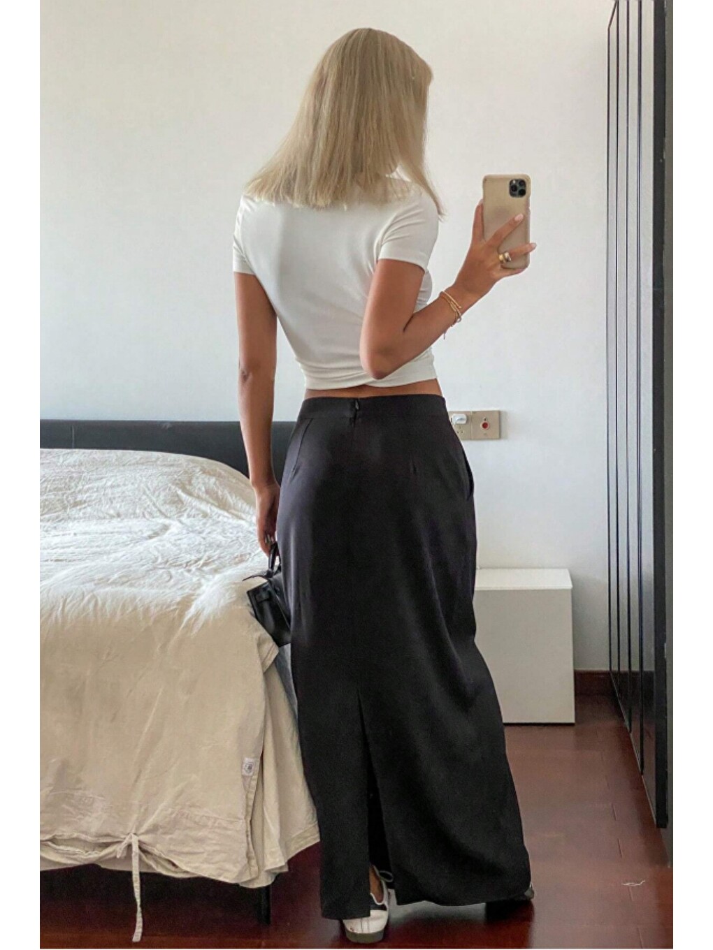 Beyaz Kadın Dar/Slim Bisiklet Yaka Kontrast Ribanalı Elastanlı Pamuk Basic Tişört-2
