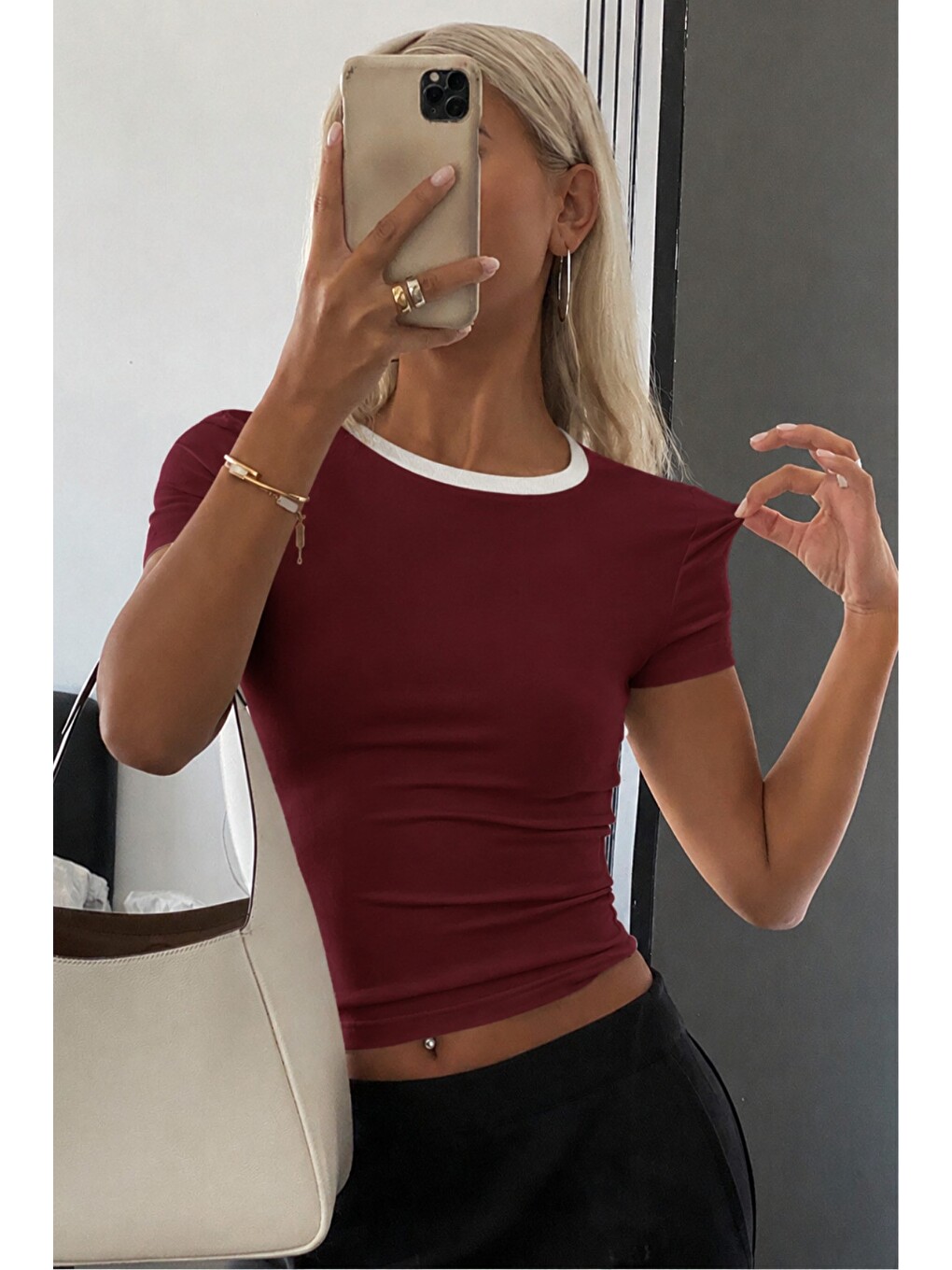 Bordo Kadın Dar/Slim Bisiklet Yaka Kontrast Ribanalı Elastanlı Pamuk Basic Tişört