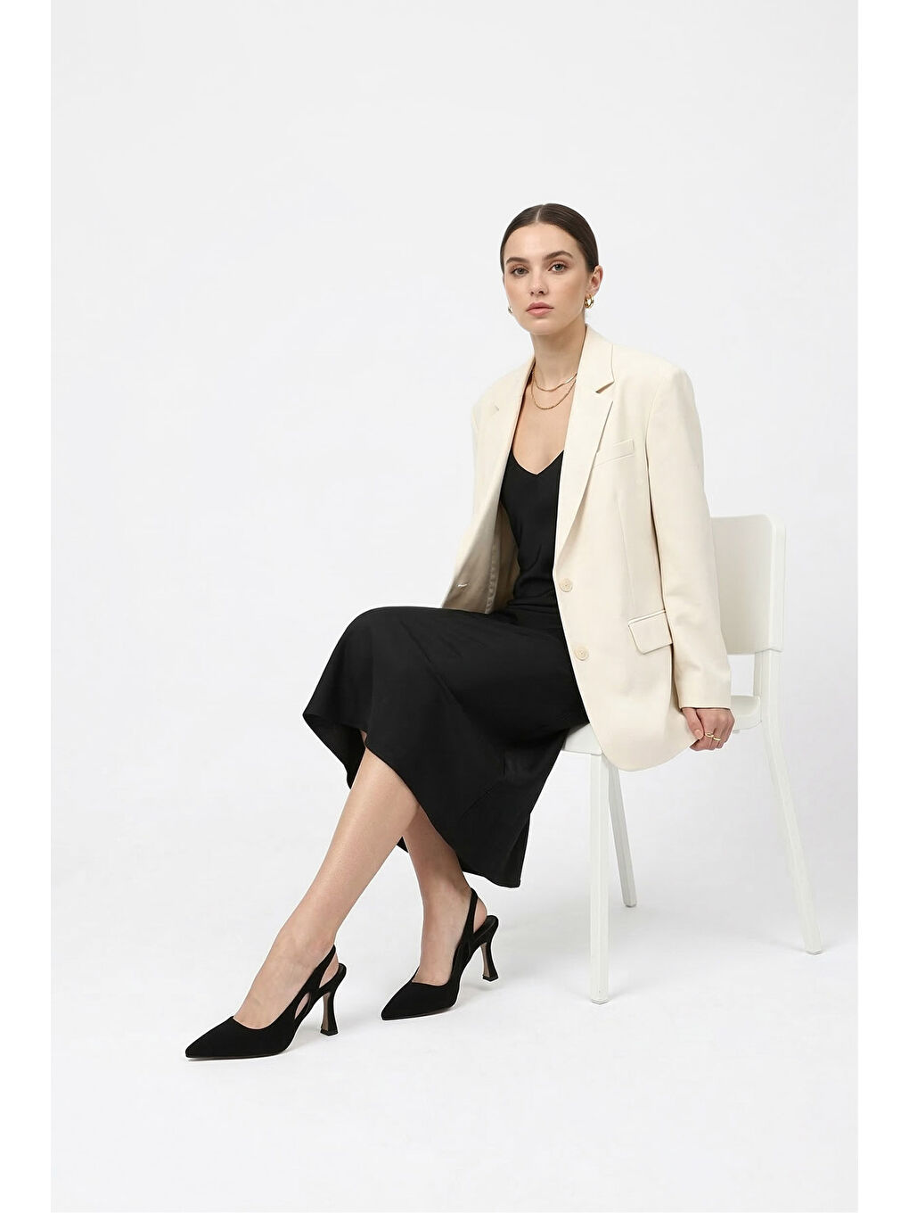 Siyah Kadın SİYAH İnce Topuklu Arkası Açık Ayakkabı-2