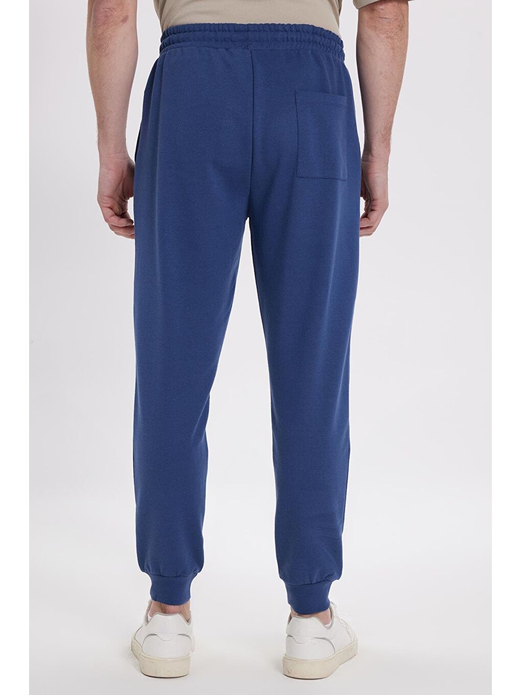 Beyaz Erkek Regular Fit Klasik Kesim Beli Bağcıklı Jogger Cepli Lastikli Paça İndigo Eşofman Altı-7
