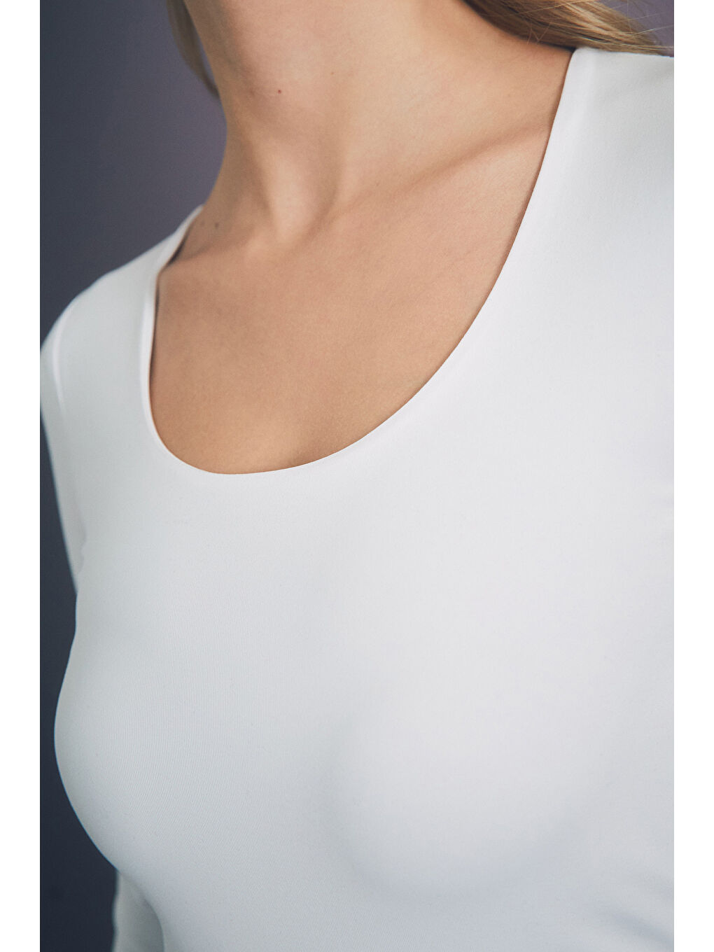 Beyaz Basic Kare Yaka Bluz-3