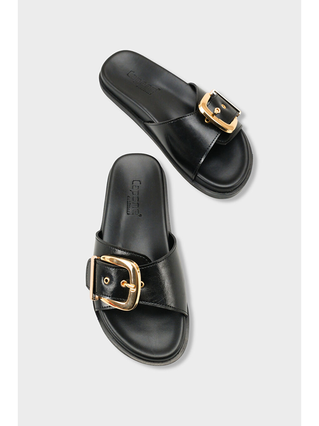 Siyah Cybelle Düz Topuklu Tek Bantlı Metal Tokalı Kadın Terlik-5