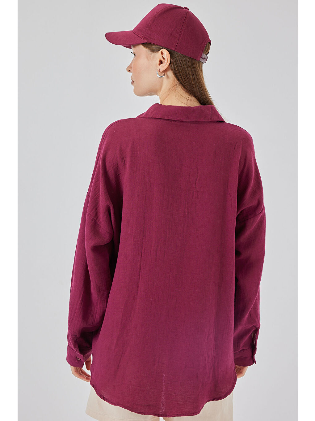 20153 Tek Cepli Oversize Keten Gömlek - Mürdüm-4