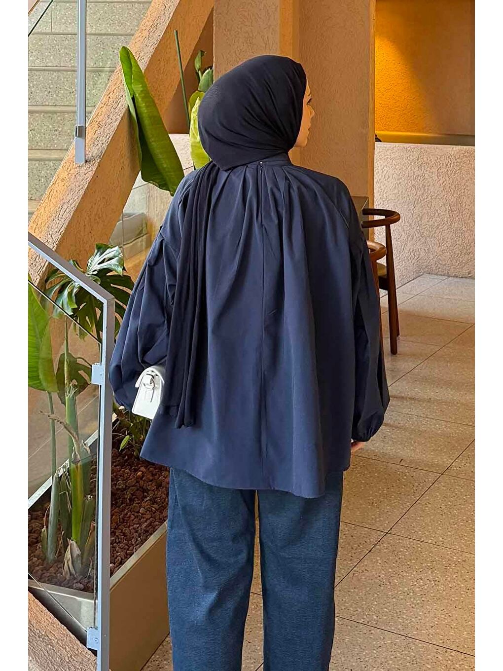 Yaka Fular Detaylı Gömlek Koyu Lacivert-3