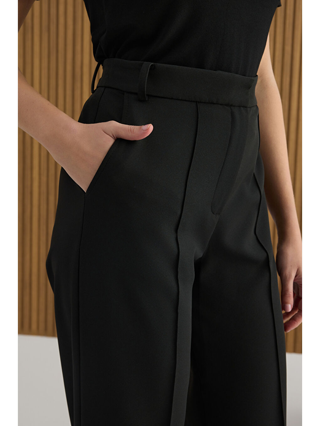 Siyah Dokuma Pantolon-4