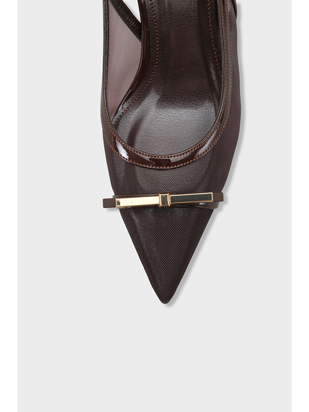 Kahverengi Joya Fileli Sivri Burunlu Orta Topuklu Arkası Açık Kadın Ayakkabı-2