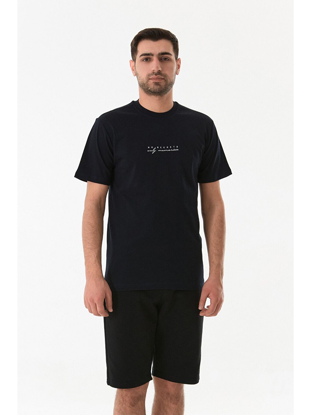 Lacivert Kabartma Baskılı Bisiklet Yaka Tişört