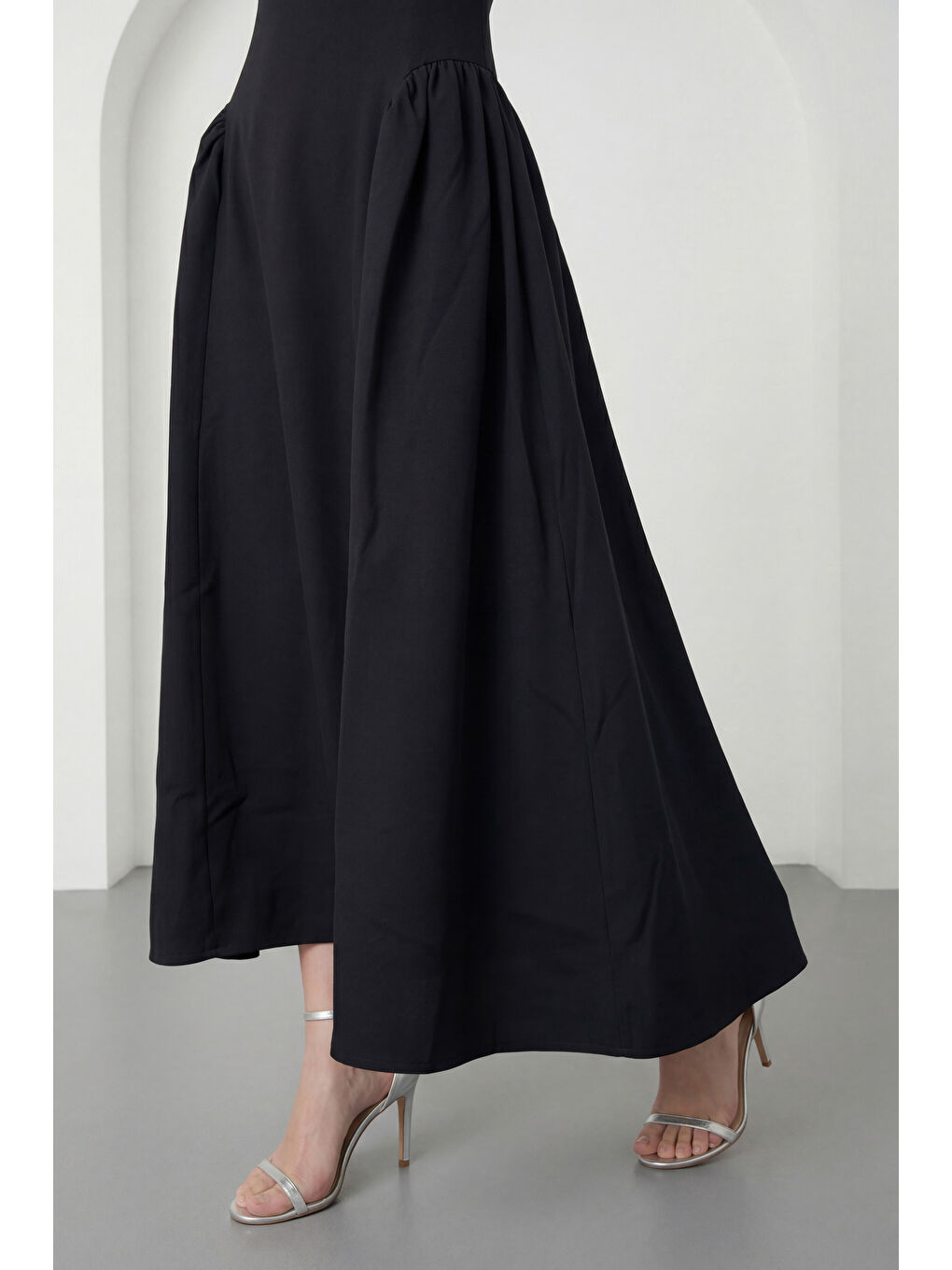 Kadın Siyah Kayık Yaka Midi Davet Elbisesi-2