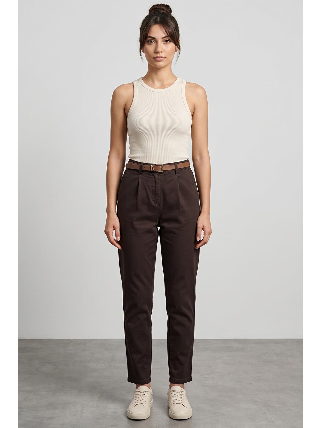 Kahverengi Kemerli Cepli Gabardin Pantolon-1