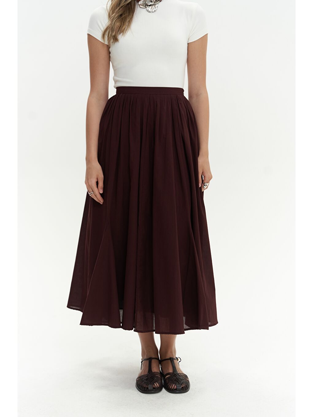 Amaya Bilek Hizasında Pileli Bordo Etek-5