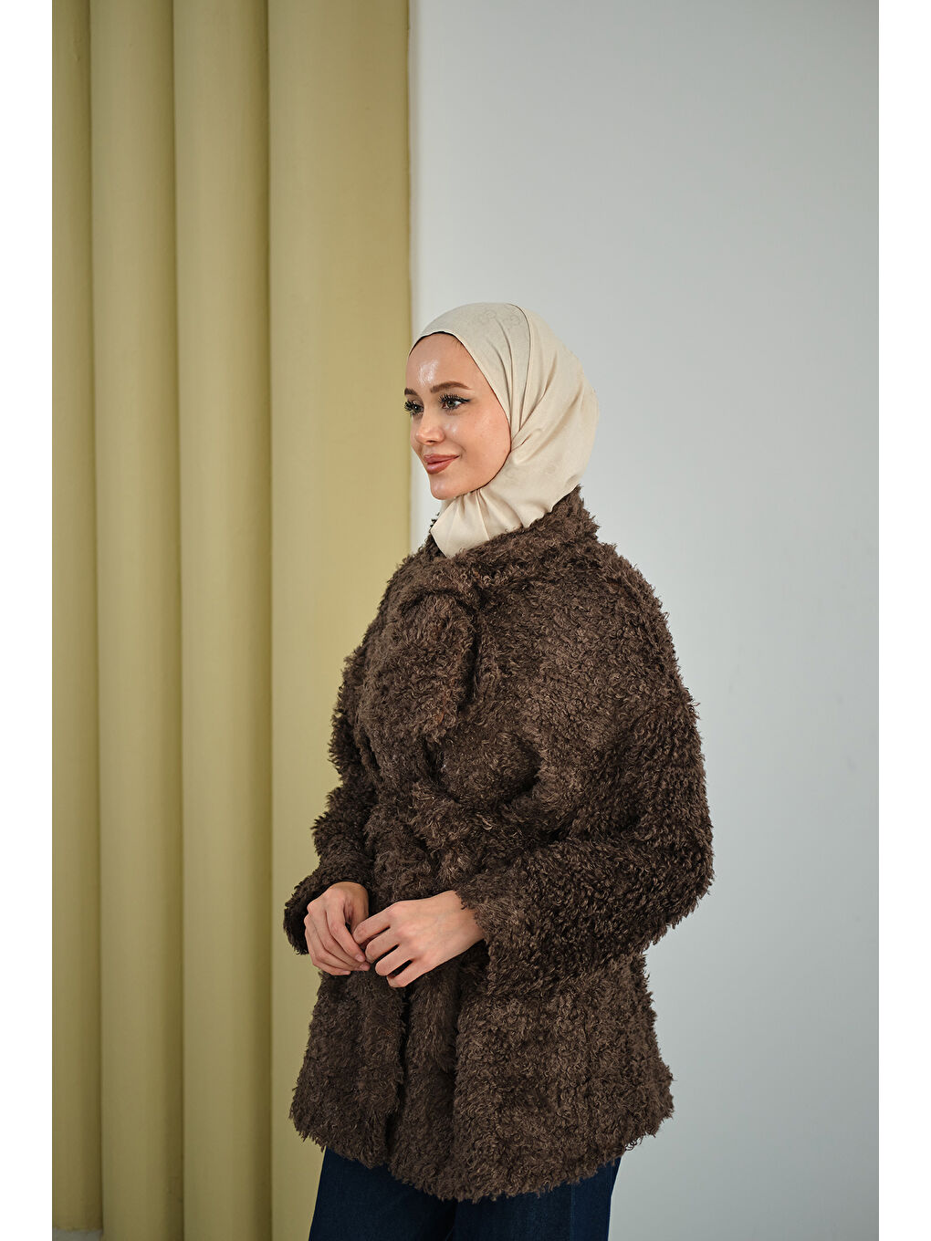 Kadın Yaka Bağlamalı Pelüş Hırka Kahverengi-2