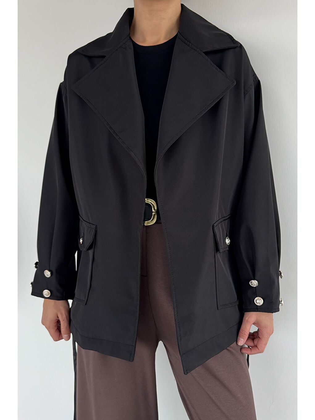 Siyah Kadın Bel Kuşaklı Çift Cepli Trençkot