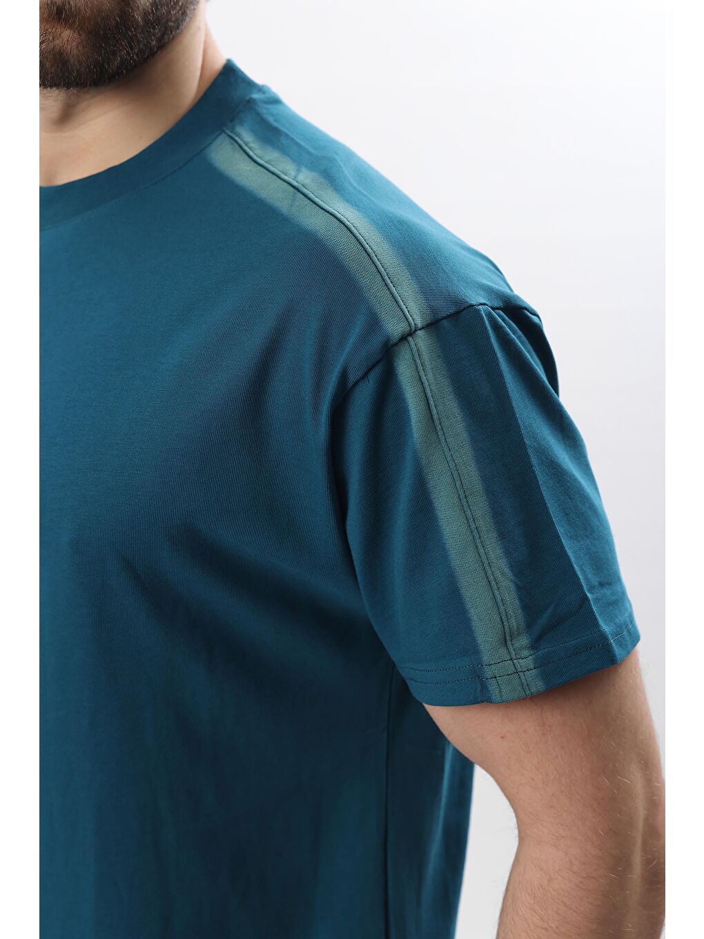 Petrol Mavisi Bisiklet Yaka Baskılı Erkek Tişört E7110-2