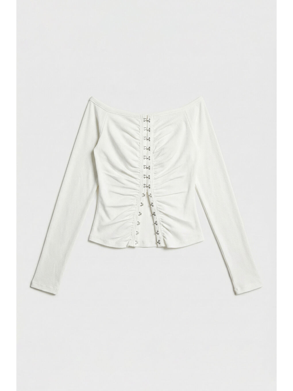 Kadın Beyaz w5 Agraf Detaylı Omzu Açık Özel Tasarım Crop Top-4