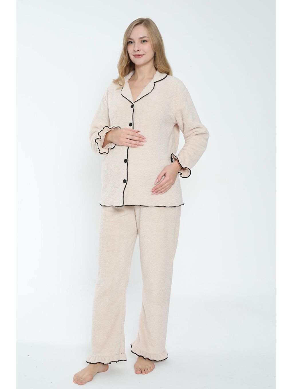 Bej Önden Düğmeli Hamile ve Lohusa Pelüş Pijama Takımı-2