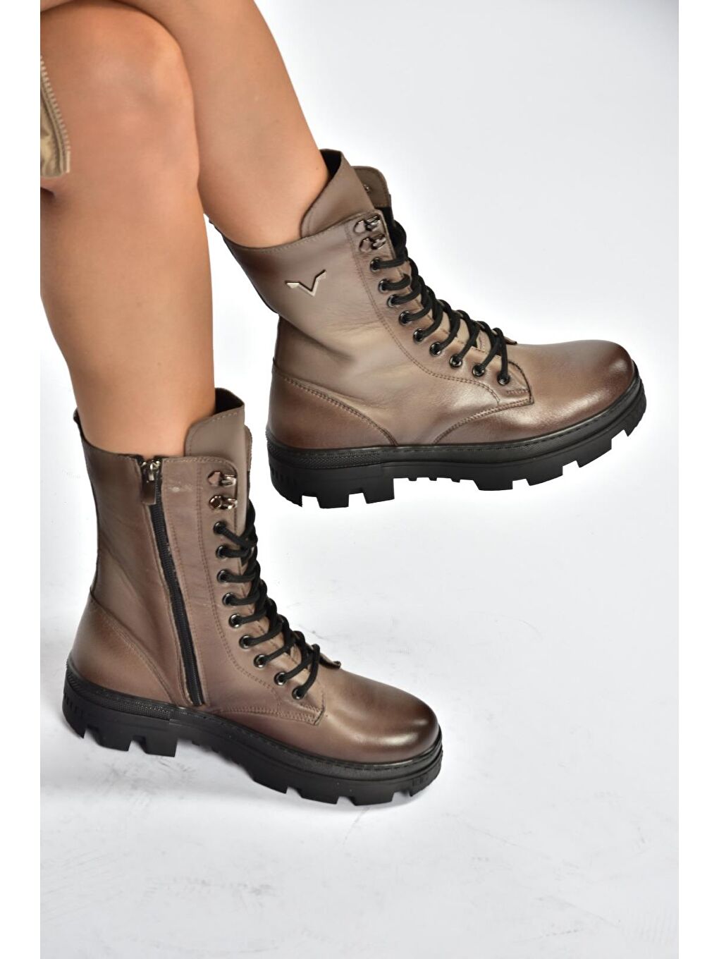 Bej Vizon Kadın Bot V999049103-2