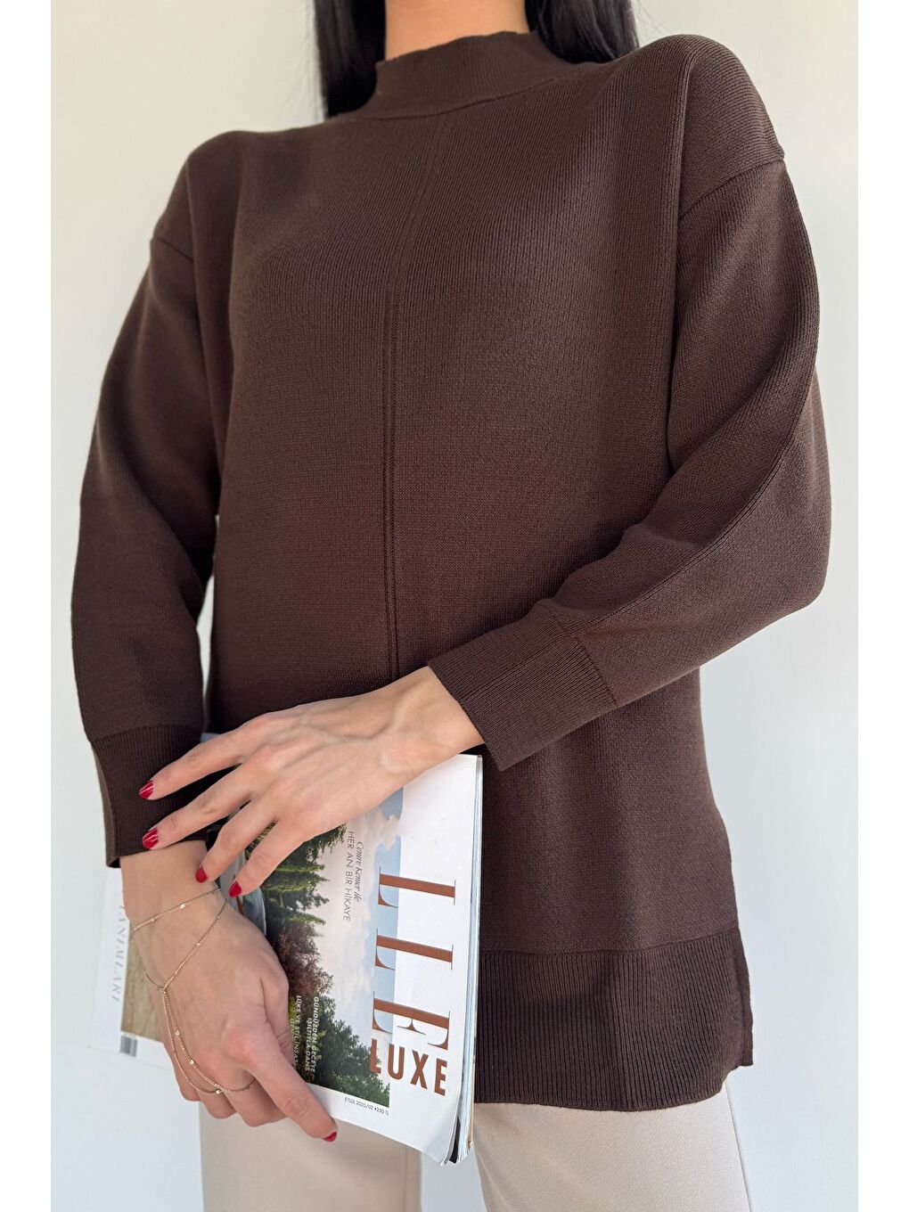 Kahverengi Yan Yırtmaçlı Triko Tunik-2
