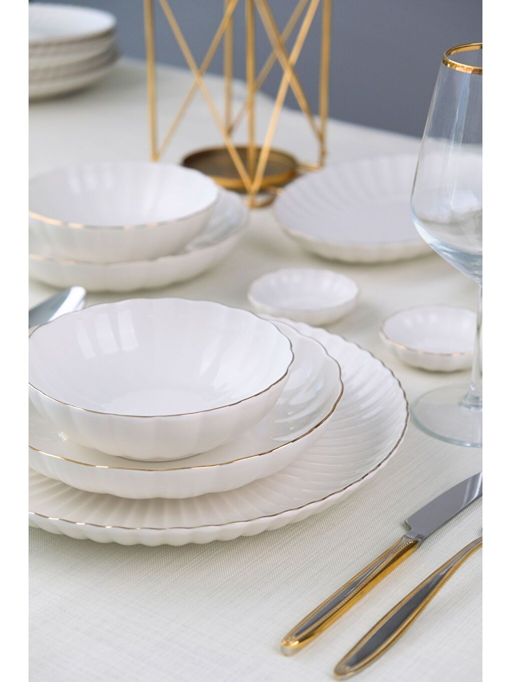 Ekru Kütahya Porselen Bone Luz Form Yemek Takımı Altın 32 Parça 6 Kişilik-3