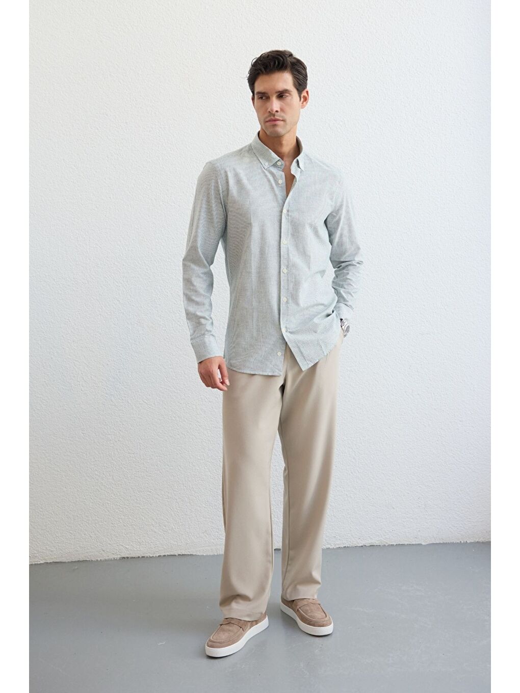 Yeşil Misato Erkek Gömlek Modern Slim Fit Keten Görünümlü İnce Çizgili Hafif Kumaş-4