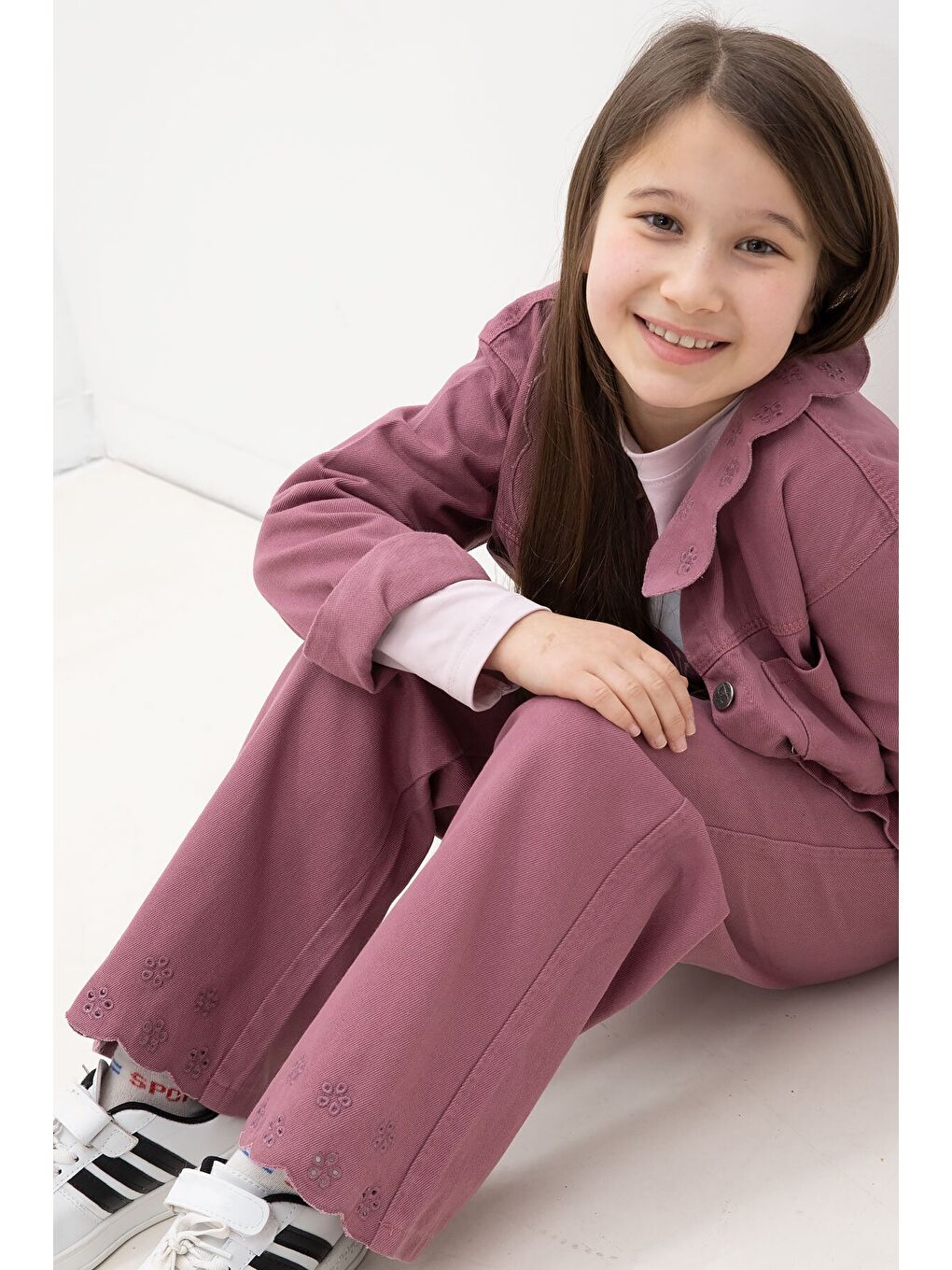 Pembe Gül Kurusu Çiçek Yaka Detaylı Ceketli Kız Çocuk Pantolonlu 3lü Takım 23633-4