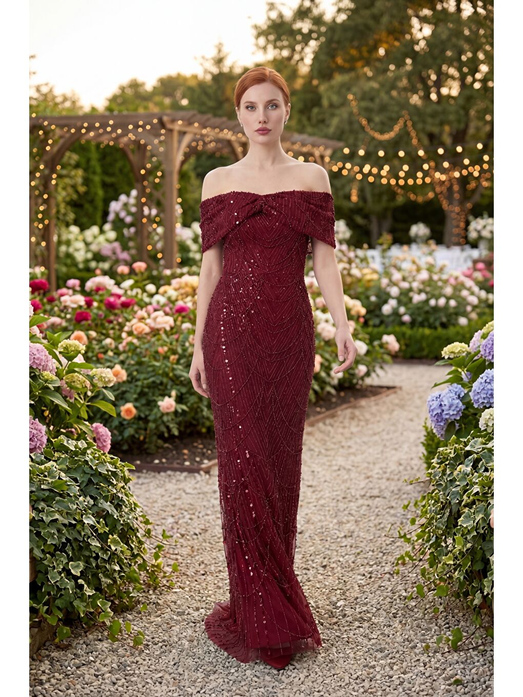 Kadın Bordo Kayık Yaka Boncuklu Uzun Balık Abiye Elbise-4