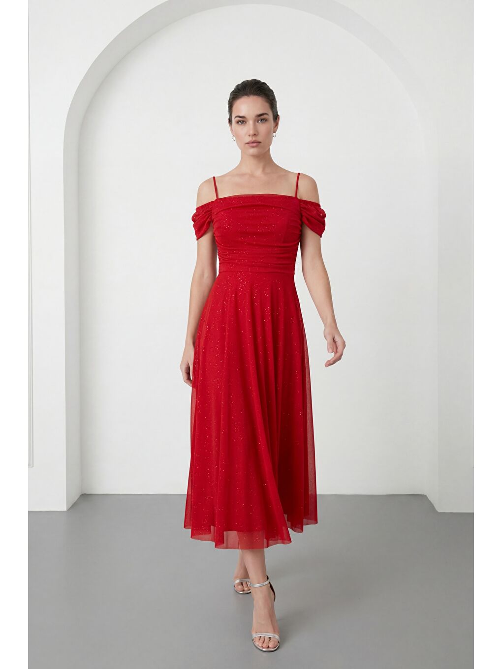 Kadın Kırmızı İnce Askılı Simli Midi Söz Nişan Nikah Abiye Elbise-1