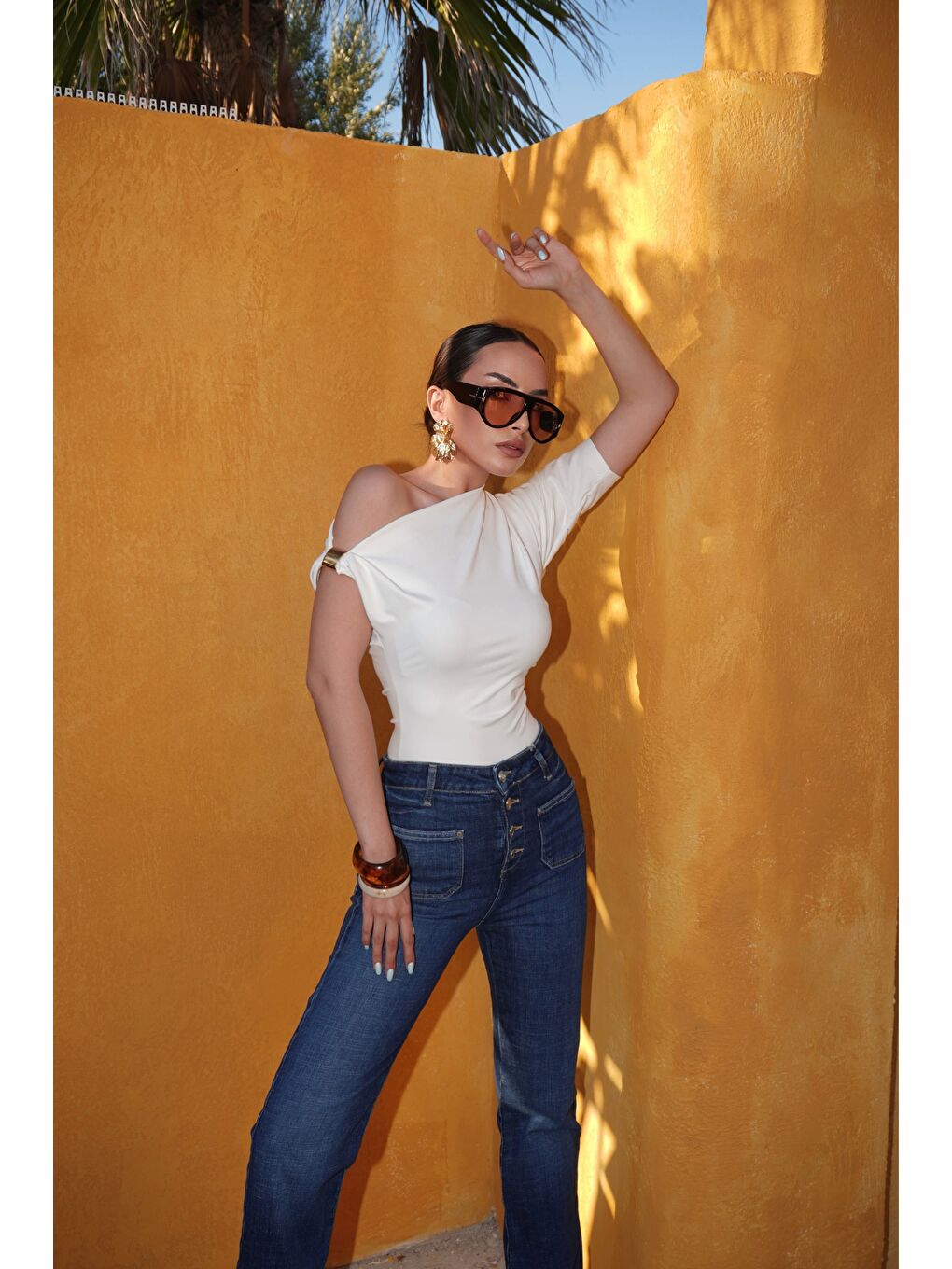 Kadın Beyaz Omuzu Açık Bluz 0999-25123-3